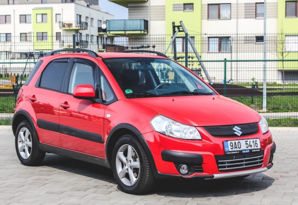 suzuki-sx4-16s