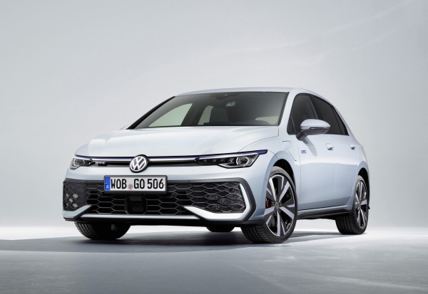 The new Volkswagen Golf GTE