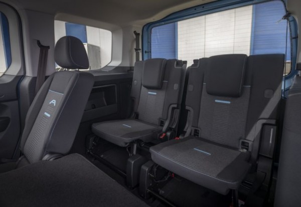 ford_tourneo_connect_active_368-720x480