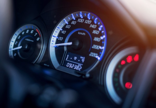 Closeup,Dashboard,Of,Mileage,Car