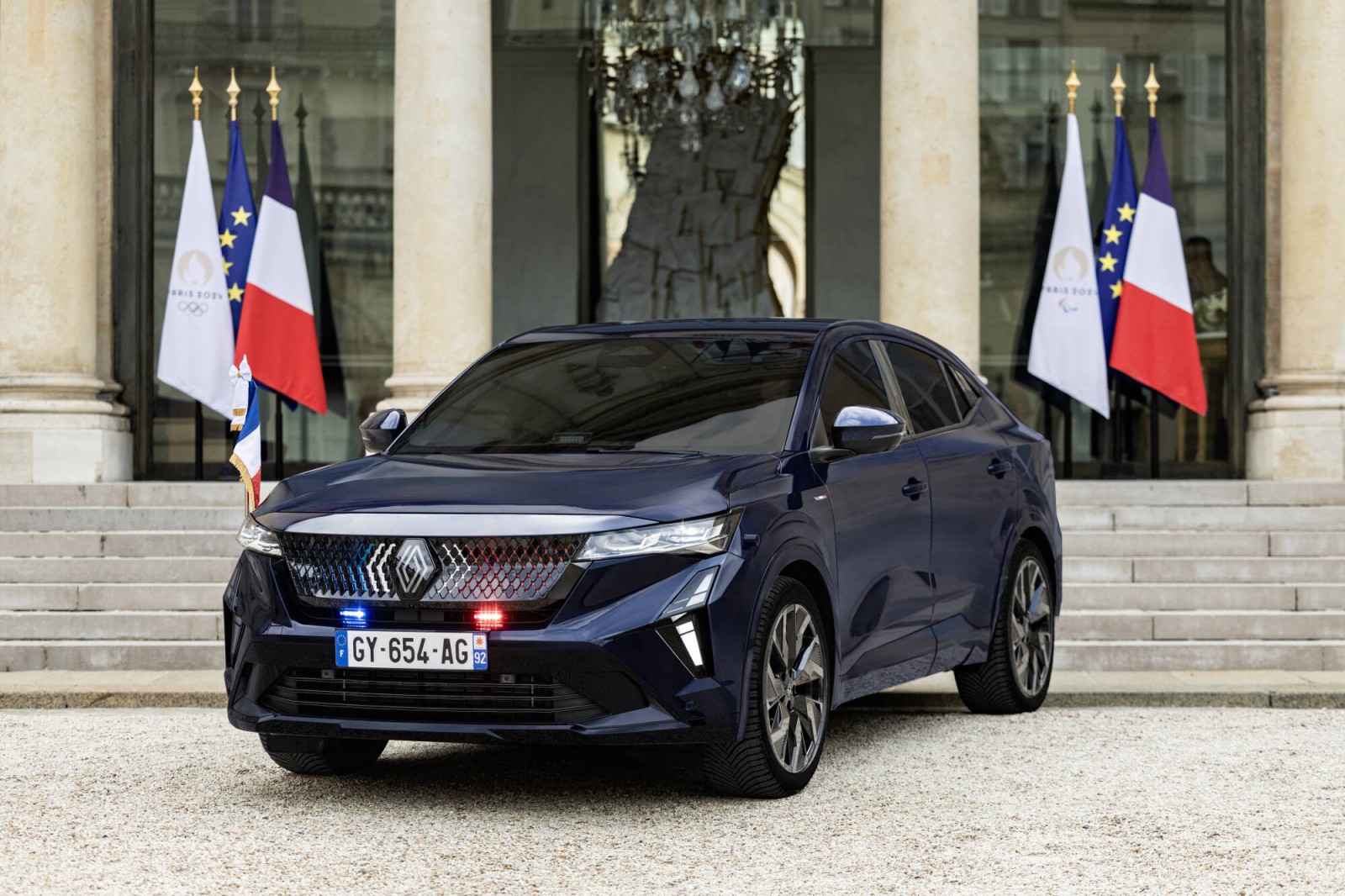 Présentation de la voiture officielle de la présidence de la r