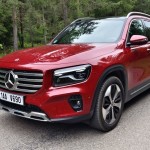 mercedes-benz-glb-2024-7