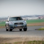 p90542897_highres_mini-countryman-03-2