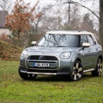 p90542904_highres_mini-countryman-03-2