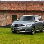 p90542920_highres_mini-countryman-03-2