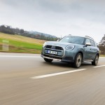 p90542931_highres_mini-countryman-03-2