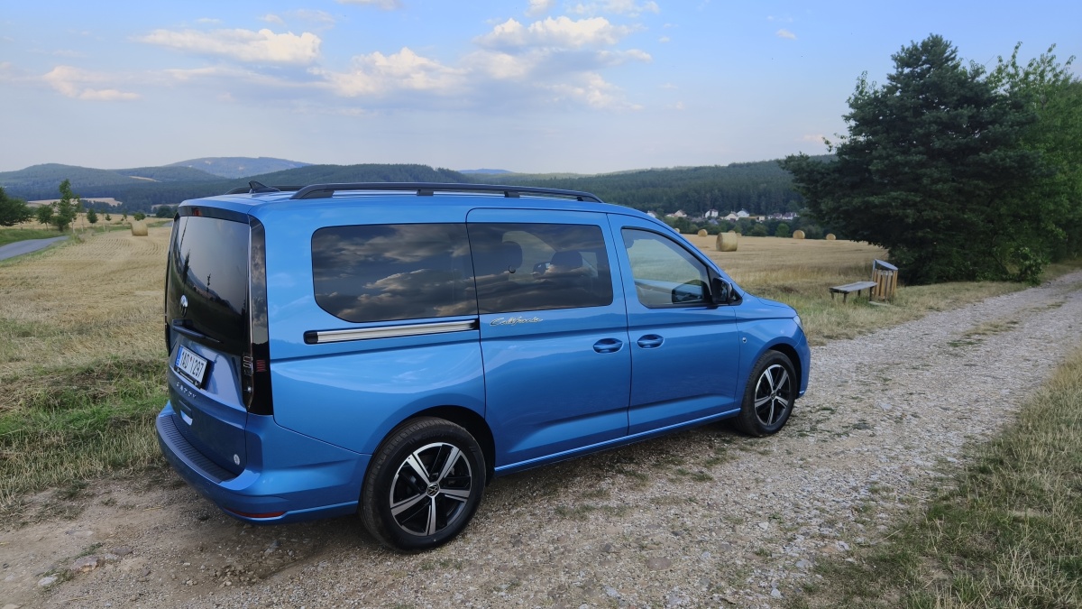 volkswagen-caddy-california-2024-50