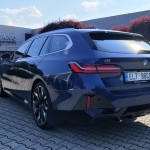 bmw-i5-touring-27