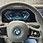 bmw-i7-m70-2024-27