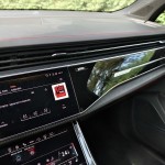 audi-sq7-2024-16