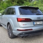 audi-sq7-2024-26