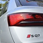 audi-sq7-2024-29