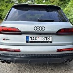 audi-sq7-2024-31