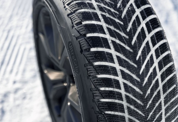 goodyear-ultragrip-performance-3-zima