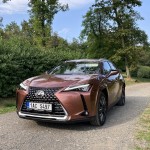 lexus-ux-2024-1