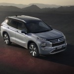 new-outlander-phev_002l