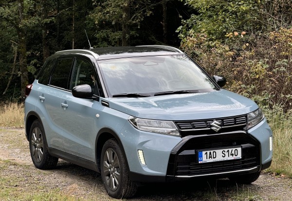 suzuki-vitara-2024-16