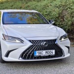 lexus-es-2024-10